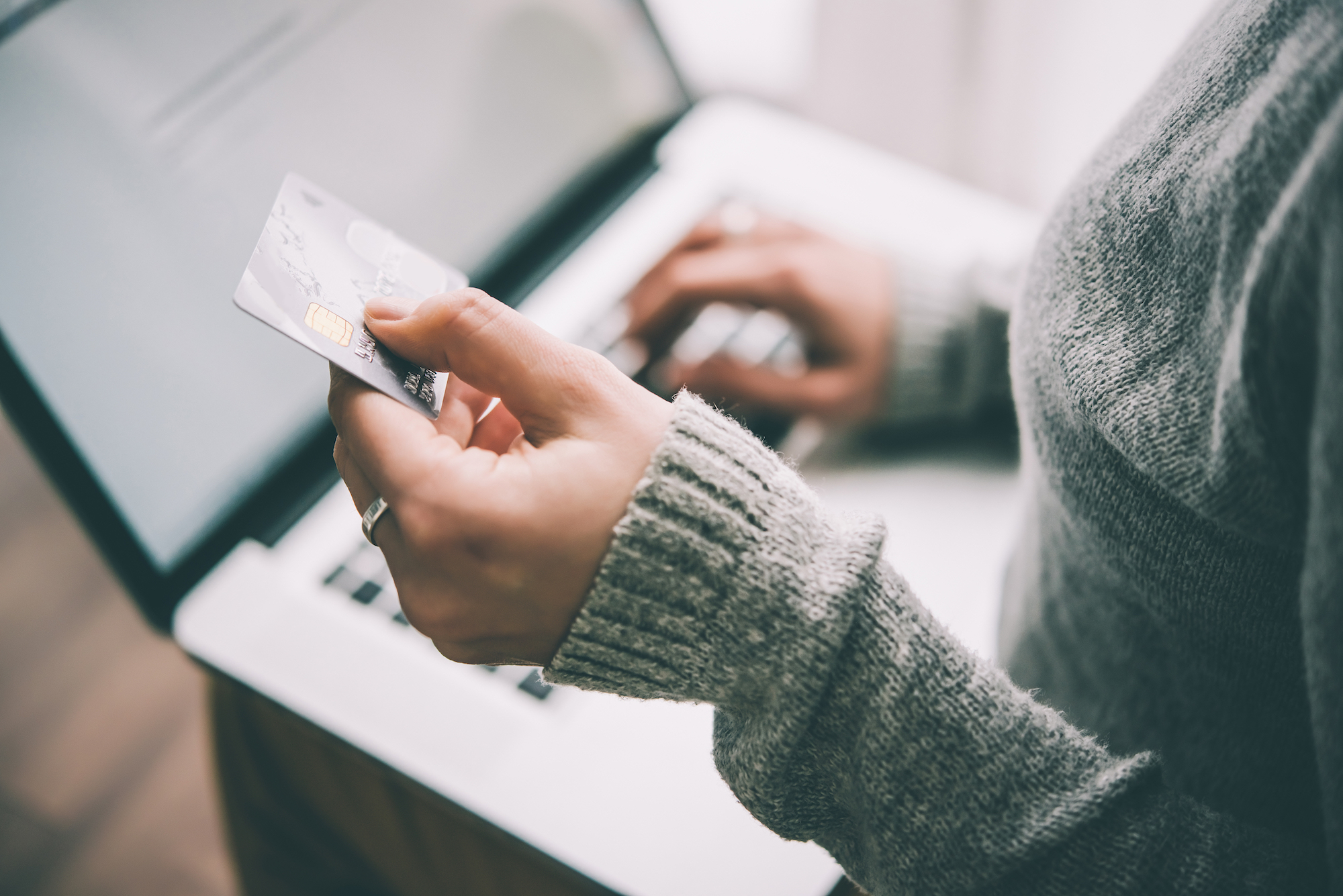 Slash your payment costs with Prommt
