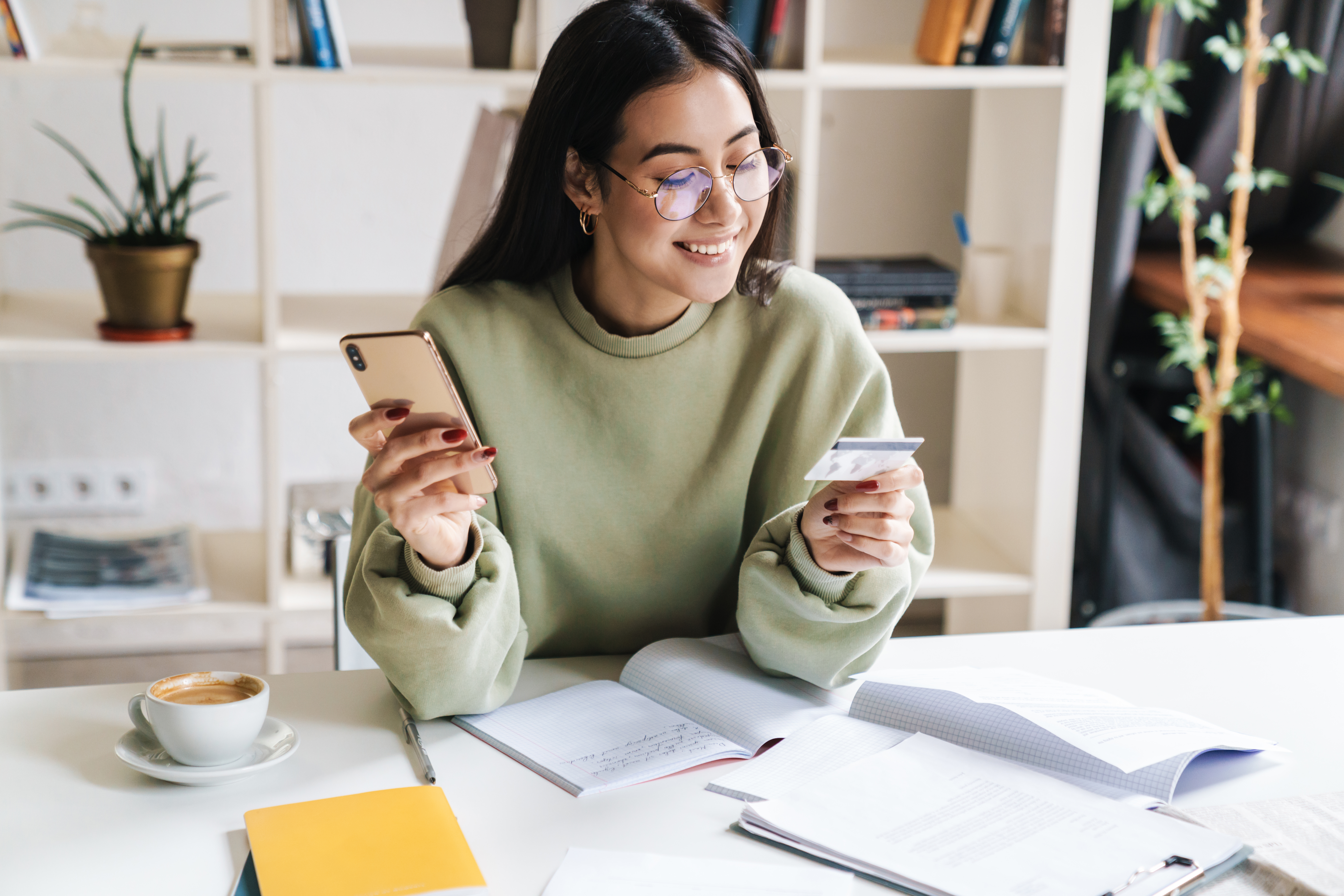 The Payment Collection Platform Collect Overdue Invoices through Card or Bank